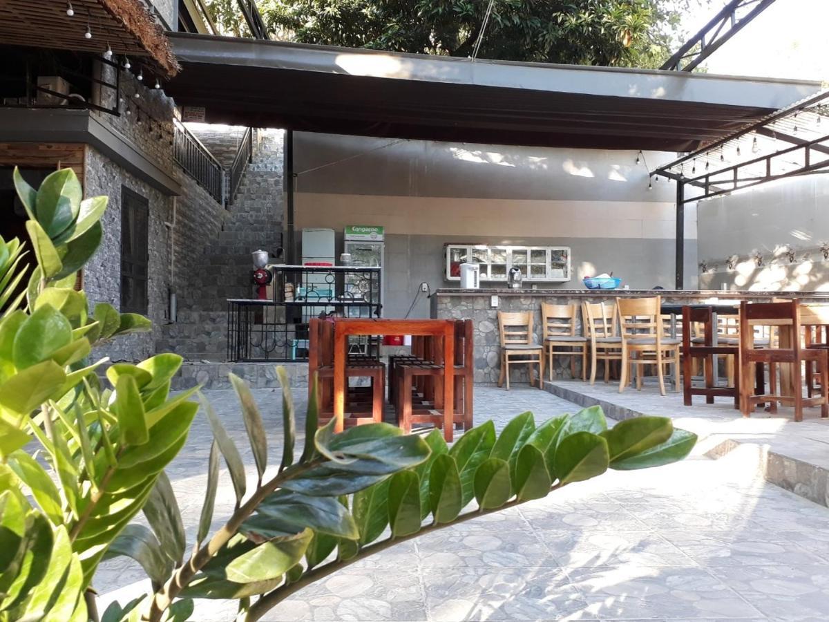 Ha Giang Creekside Homestay And Tours Zewnętrze zdjęcie